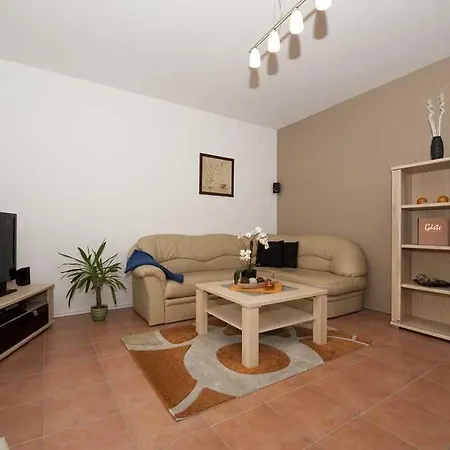 Am Waldesrand Apartment
