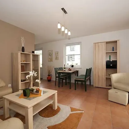 Am Waldesrand Apartment Sellin (Rugen)